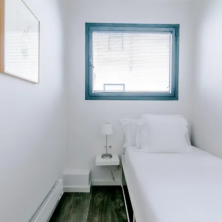 Deco Barcelona-diagonal * Barcelona